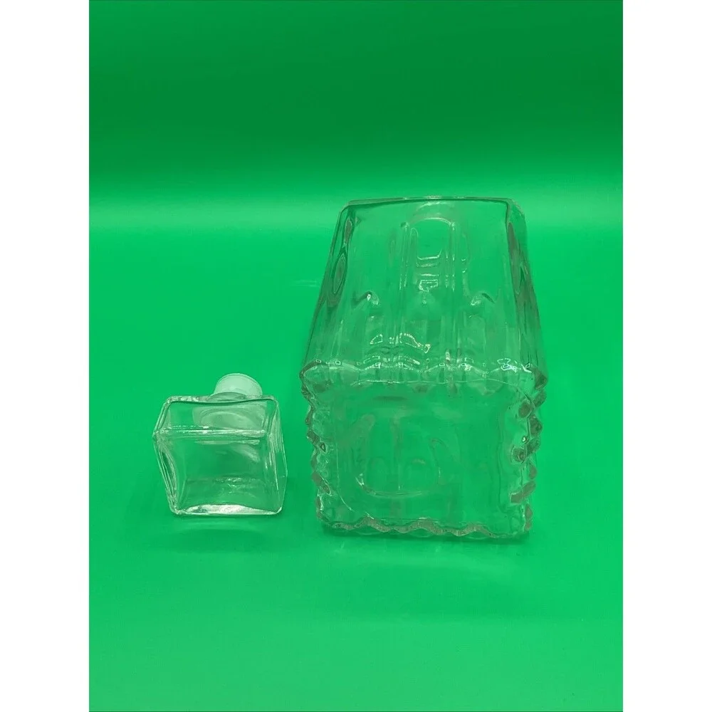 Glass Decanter Bottle Stopper Medium Made in Italy Bar Ware Decorative Container